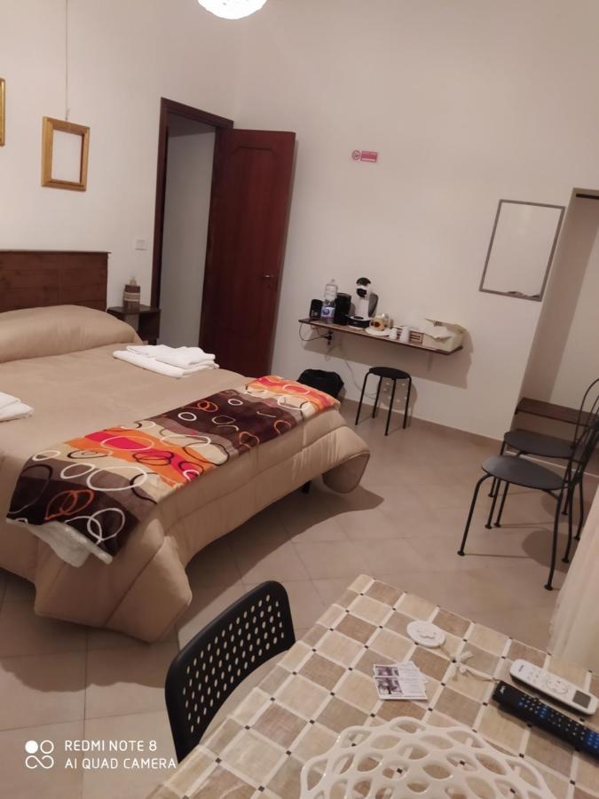 Bed & Breakfast Acquaviva Di Vullo Vincenzo Acquaviva Platani Dış mekan fotoğraf