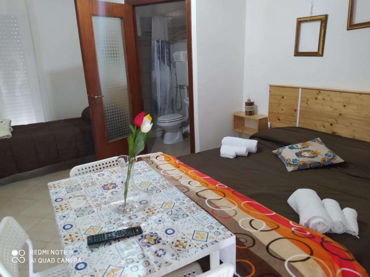 Bed & Breakfast Acquaviva Di Vullo Vincenzo Acquaviva Platani Dış mekan fotoğraf