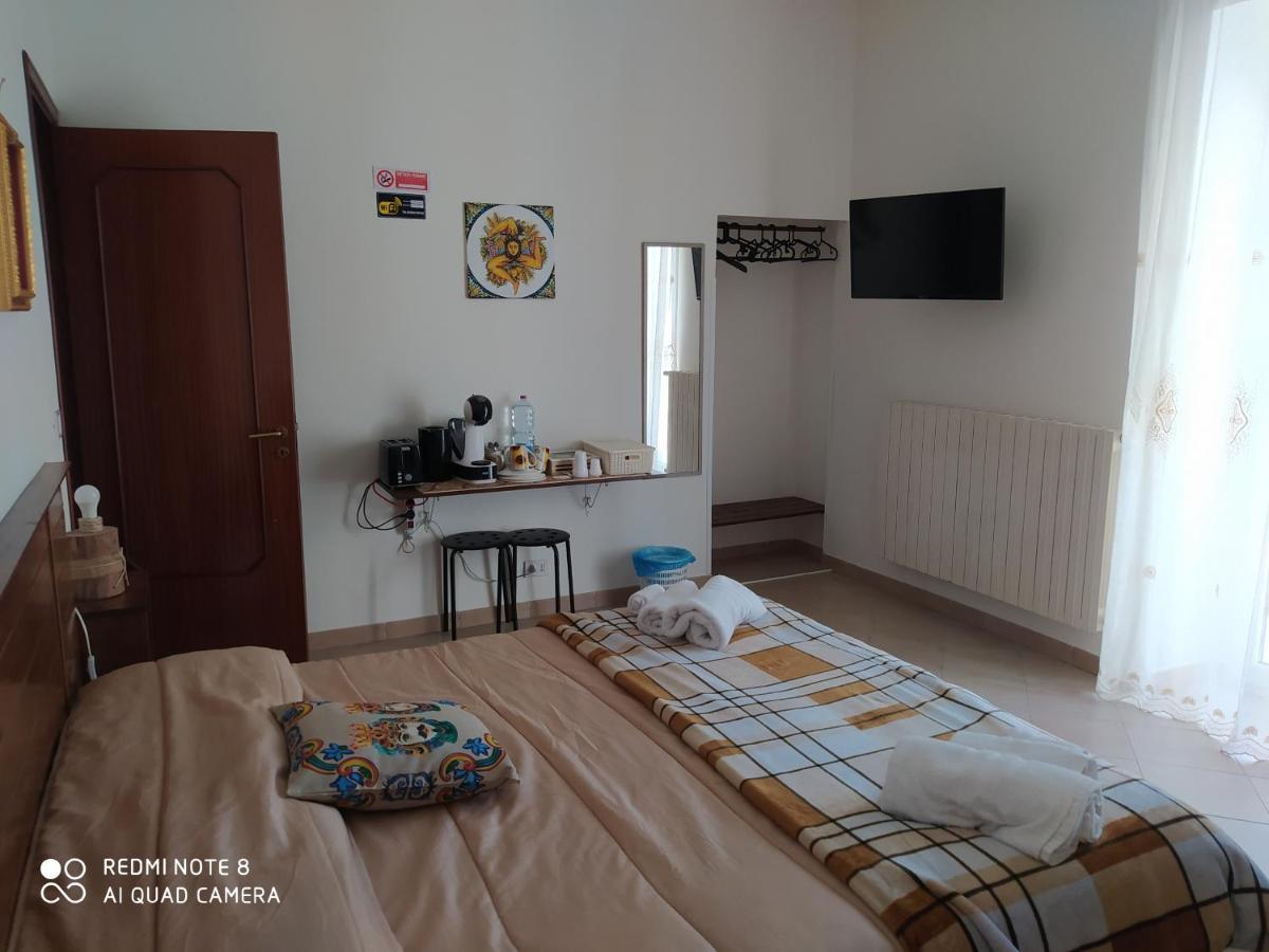 Bed & Breakfast Acquaviva Di Vullo Vincenzo Acquaviva Platani Dış mekan fotoğraf