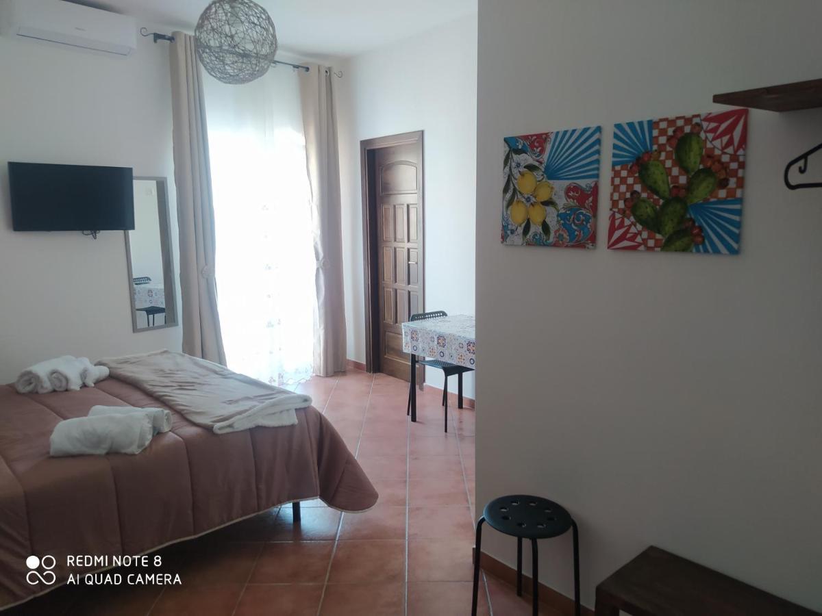 Bed & Breakfast Acquaviva Di Vullo Vincenzo Acquaviva Platani Dış mekan fotoğraf