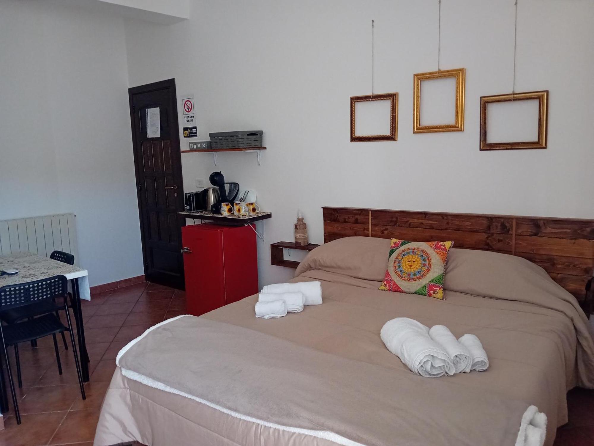 Bed & Breakfast Acquaviva Di Vullo Vincenzo Acquaviva Platani Oda fotoğraf